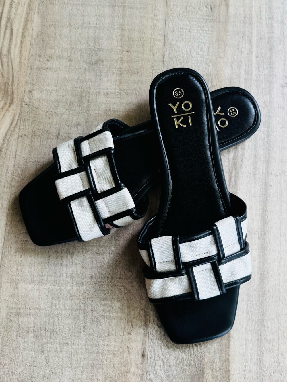 Women’s YOKI Essie Sandals - Picture 2 of 4